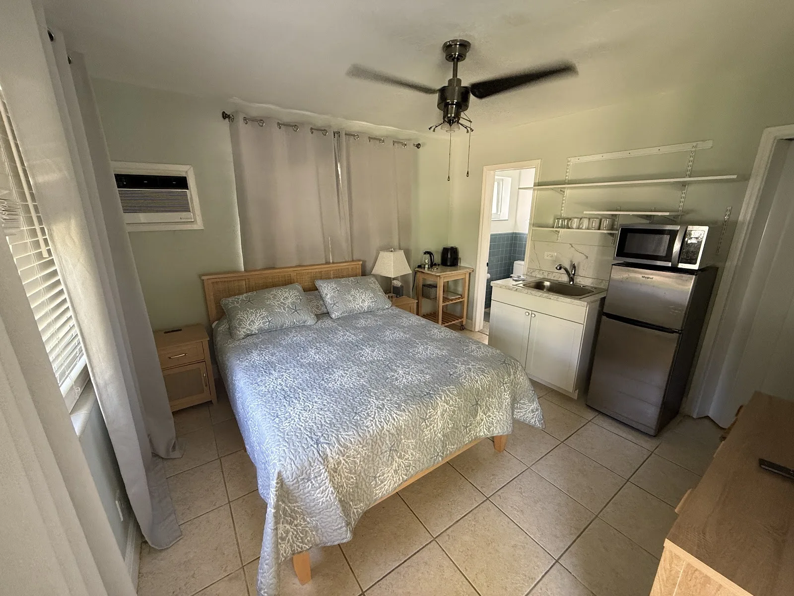 Pelican’s Nest furnished interior
